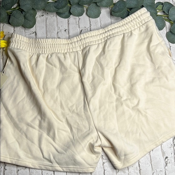 Universal Thread Cream Athletic Shorts with Elastic Waistband - Picture 5 of 5